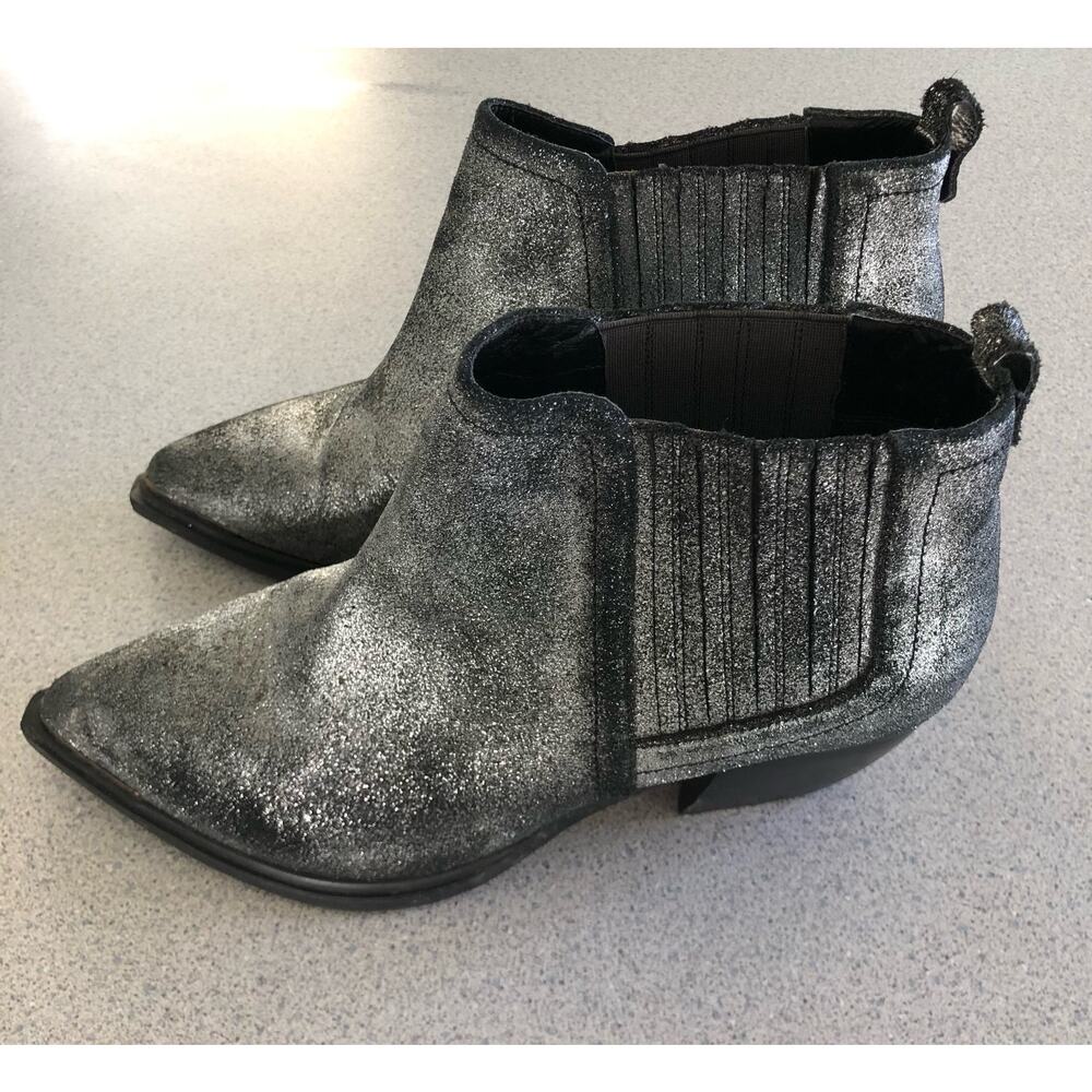 Sparkly Cowboy Boots